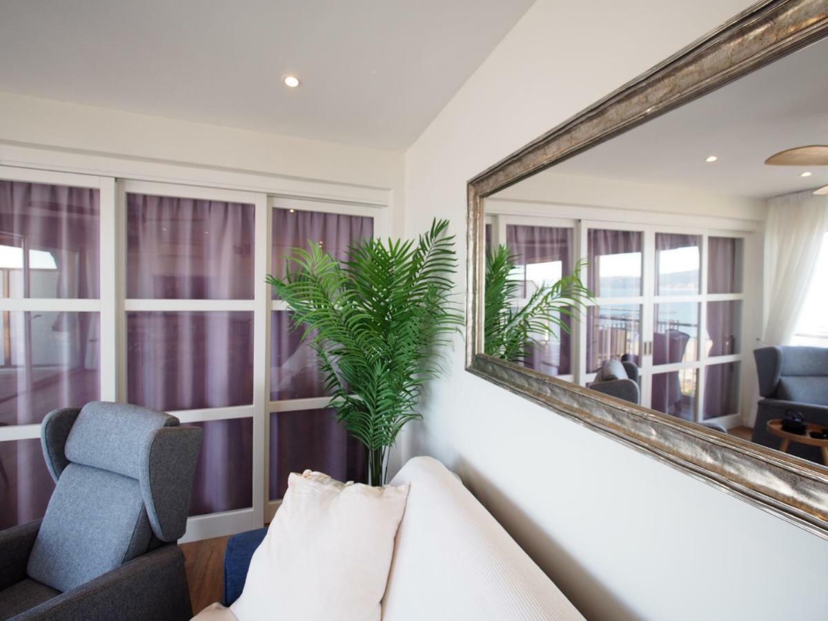 Seafront Apartment In Palamós Eksteriør billede