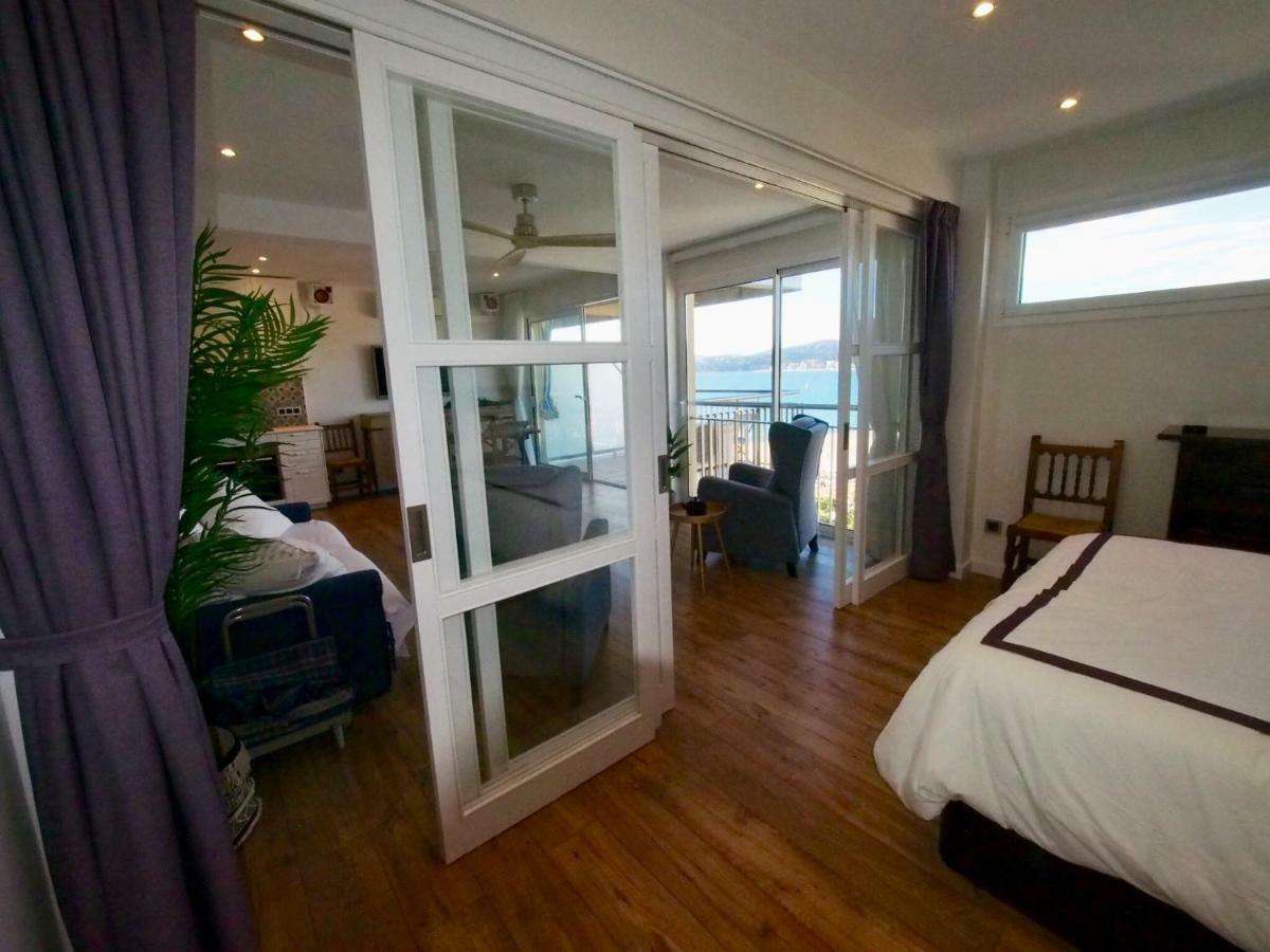 Seafront Apartment In Palamós Eksteriør billede